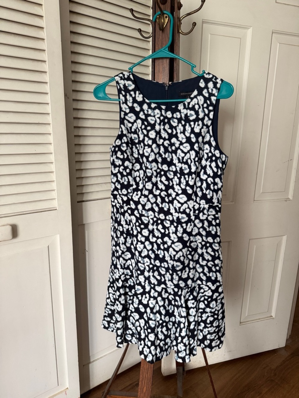 Banana Republic Blue and White Printed Midi Dress